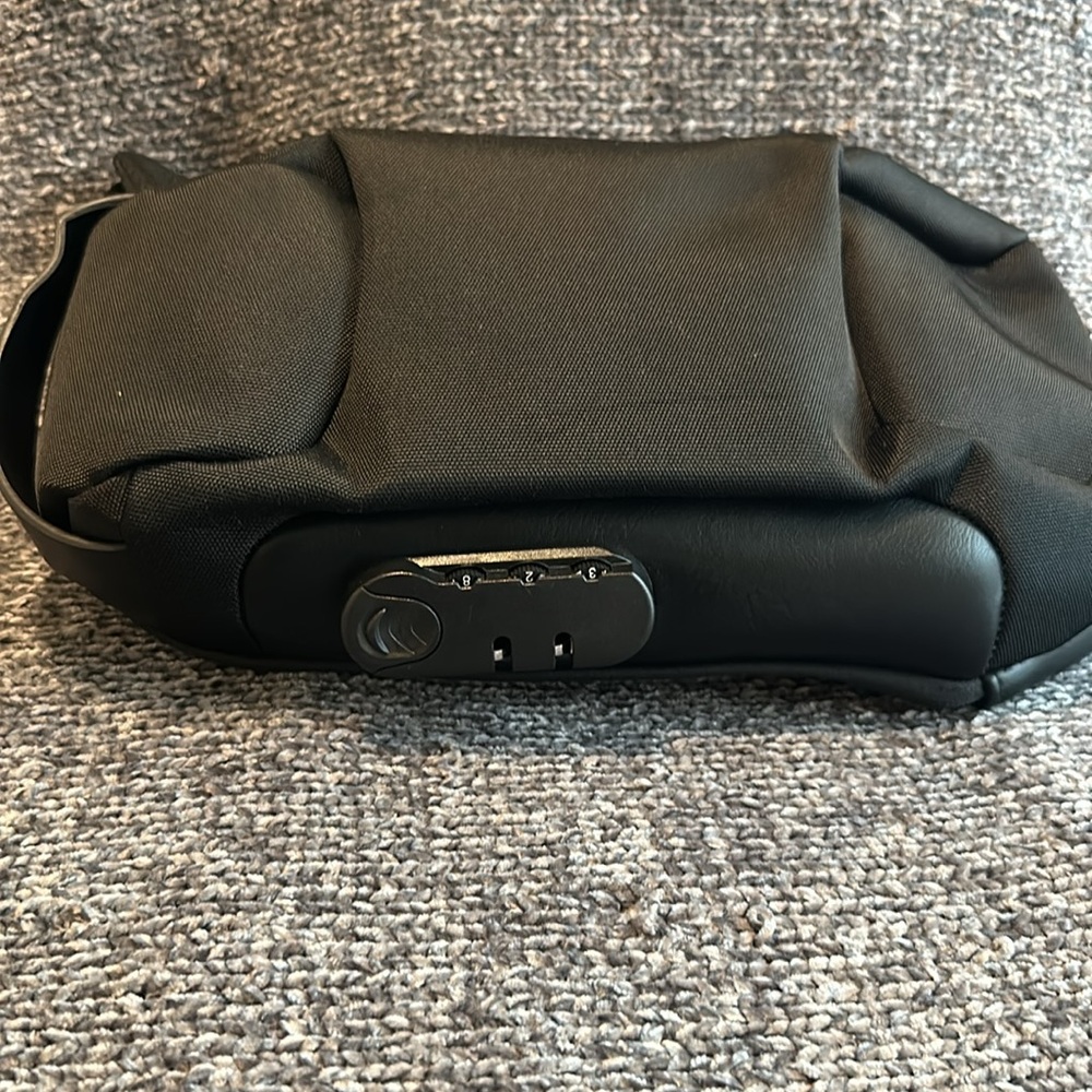 Crossbody bag - Picture 3 of 5